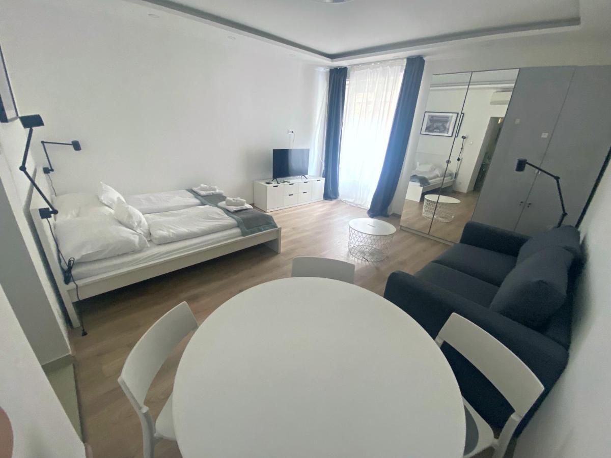Jobelhome Liszt Apartment Budapest Exteriör bild